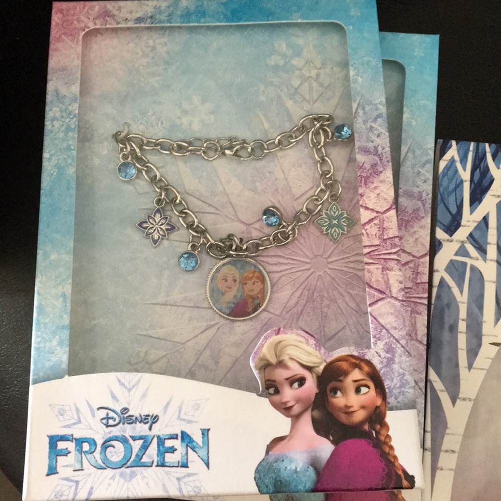 New Disney Frozen Anna Elsa Charm Bracelet Stones
